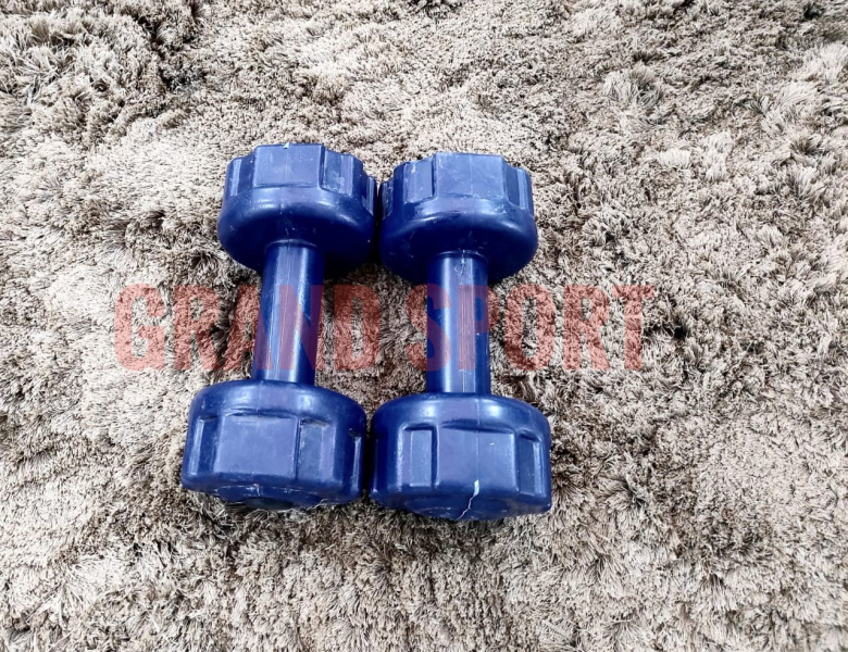 2 دامبلز بلاستيك 5ك سعرهم 300 - جراند سبورت