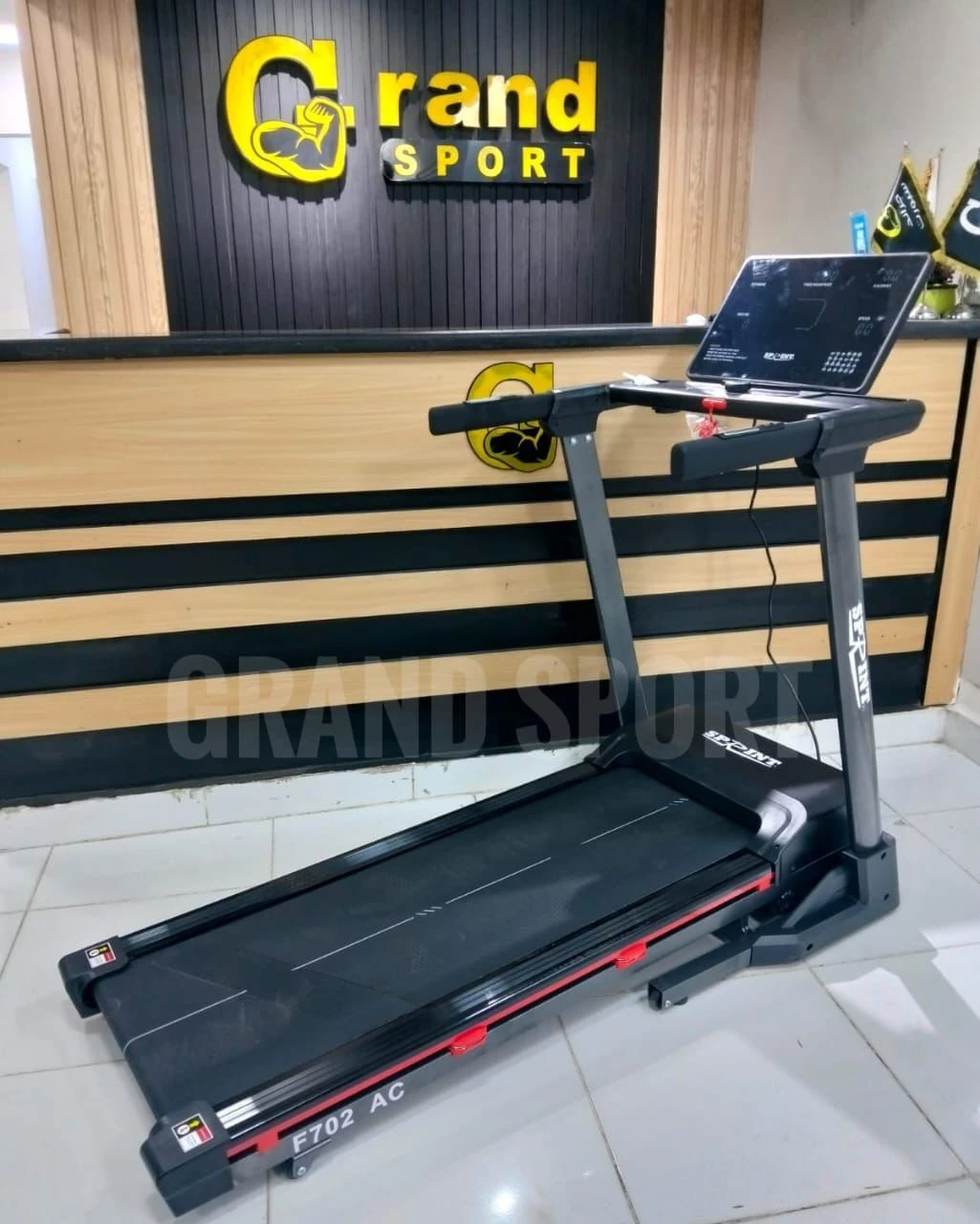 مشايه 180ك 2موتور ACانكلاين