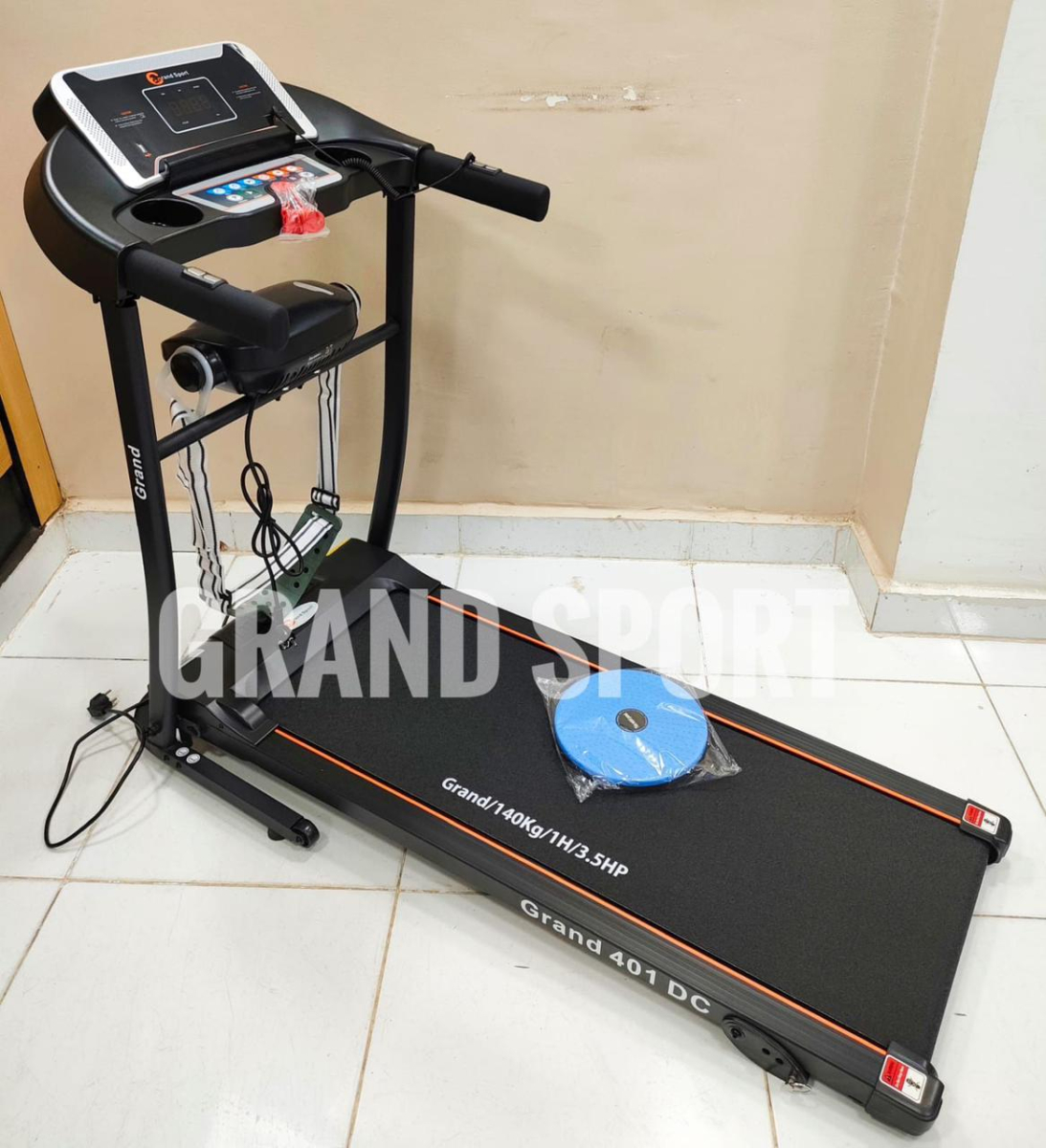 مشايه ماركه جراند  وزن 135ك كماليات dc