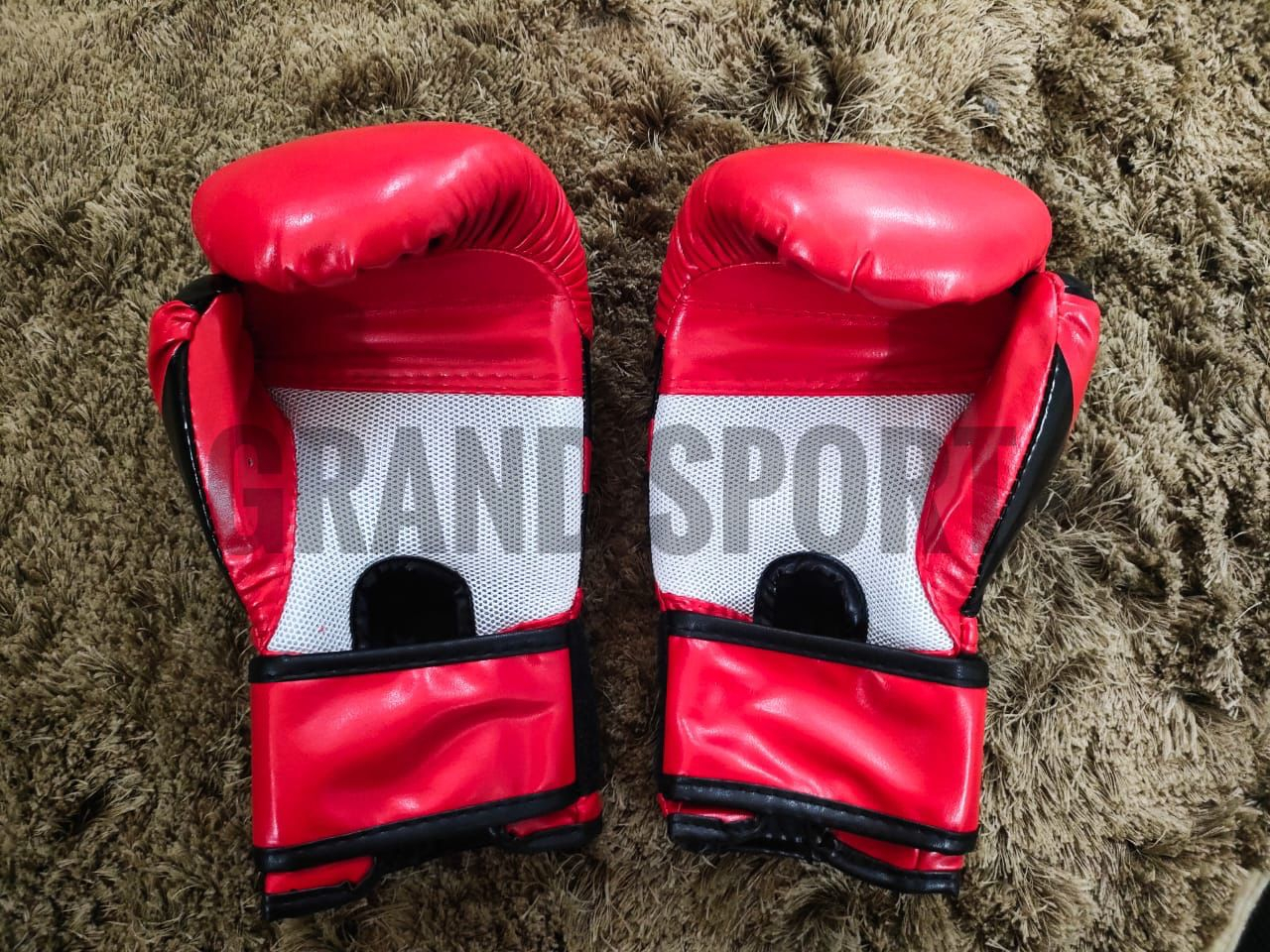 قفاز  فينيوم مستورد مقاس 4